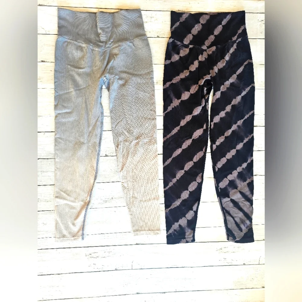 LOT of 2 Victoria's Secret PINK Active Seamless Leggings w/ Large Hidden Pocket - Picture 3 of 13